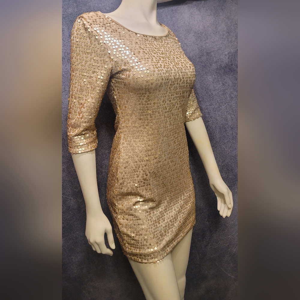 Love Tease Gold Sequin Stretch Lined Party Cocktail Prom Bodycon Dress Sz Medium